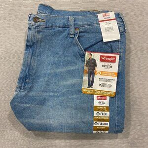 Wrangler Jeans Mens 40 x 30 Relaxed Fit Straight Leg Five Star Flex Denim
